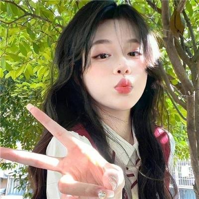 她和他的恋爱剧本